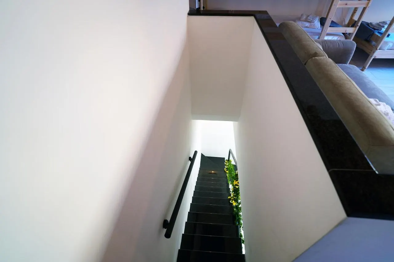 Central Monkey House Apartment Naples 0*,  Italy