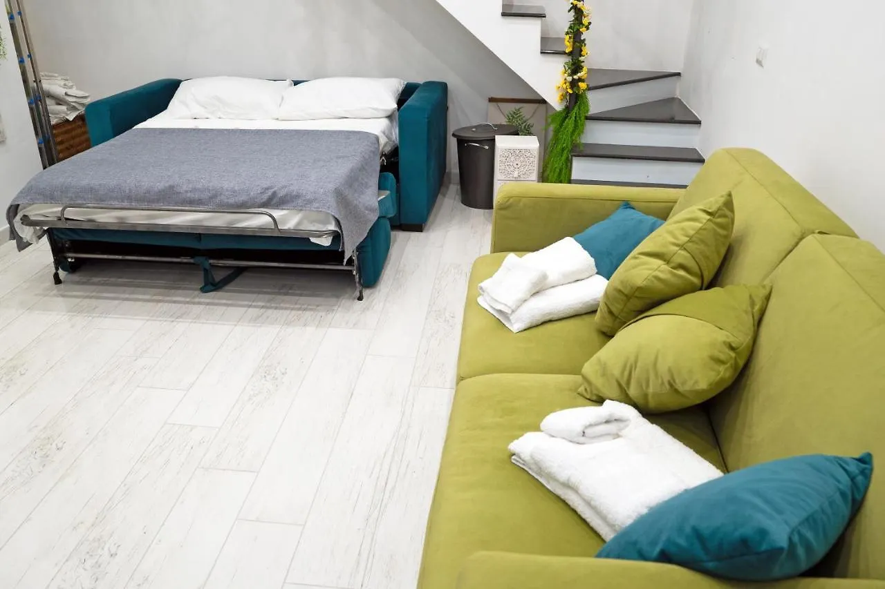 Central Monkey House Apartment Naples Italy